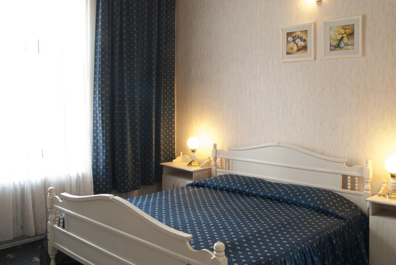 Hotel Dacia Lugoj Zewnętrze zdjęcie