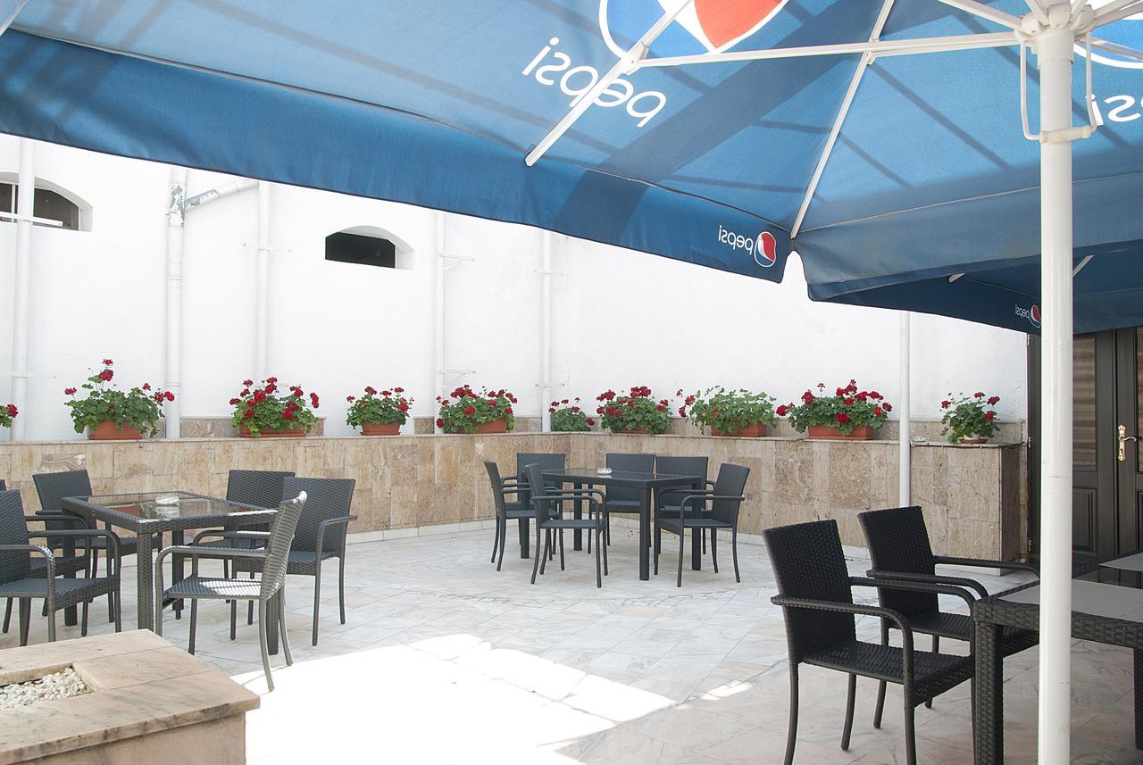 Hotel Dacia Lugoj Zewnętrze zdjęcie